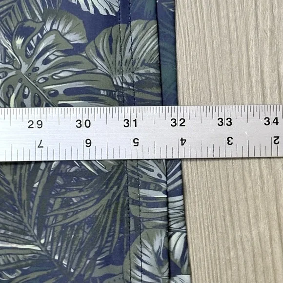 RSVLTS x Jurassic Park Polo Mens 3XL Dinosaurs Clever Girl Breakfast Balls Shirt - Picture 11 of 11